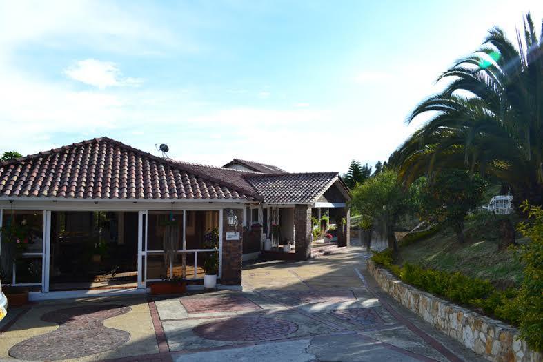Miravalle Suites Paipa Eksteriør billede